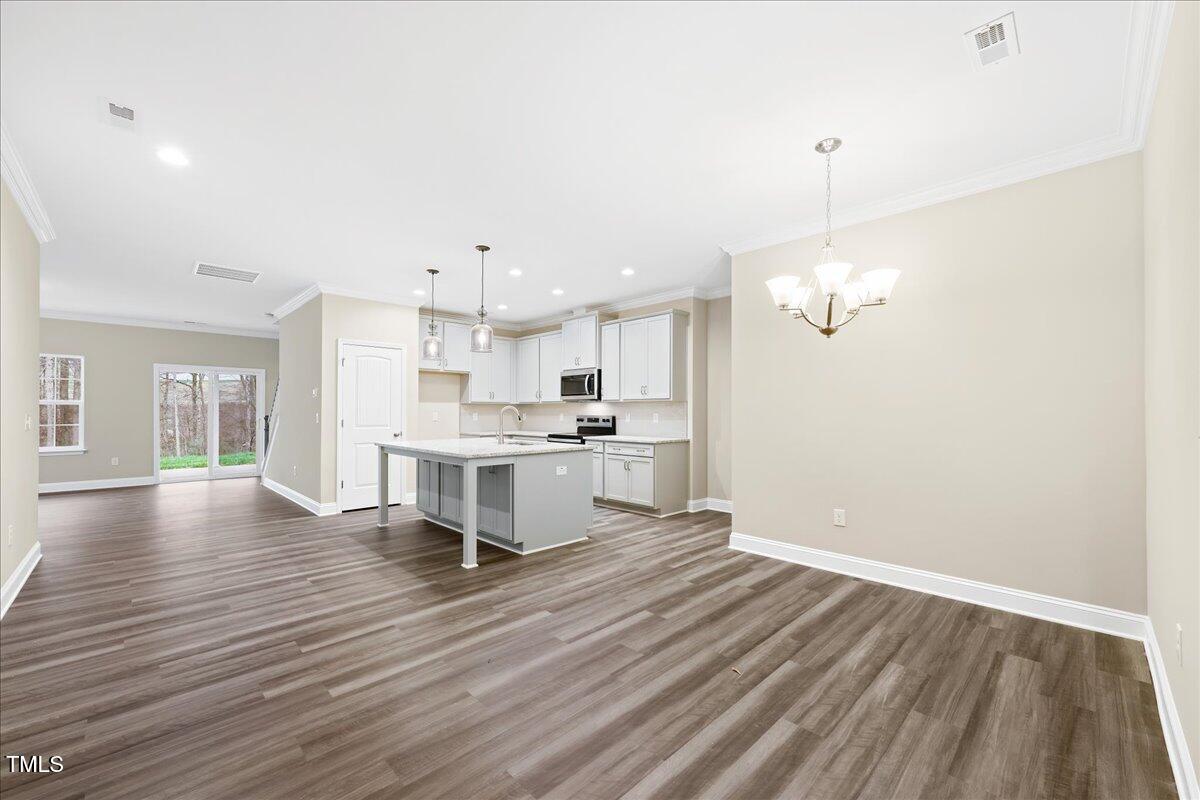 1985 Meadowview Drive Graham, NC 27253 - Photo 2 of 17 03-003