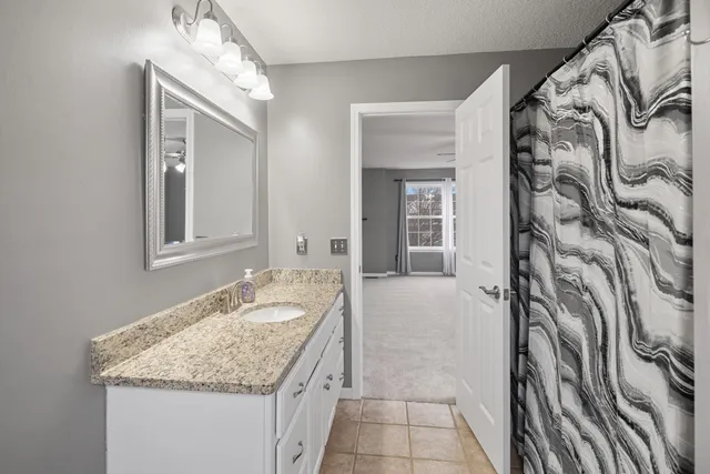 $369,900 | 3094 Sundown Lane, Saginaw, MI 48603