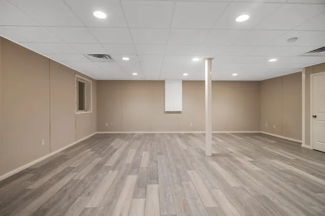 $369,900 | 3094 Sundown Lane, Saginaw, MI 48603