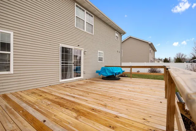 $369,900 | 3094 Sundown Lane, Saginaw, MI 48603