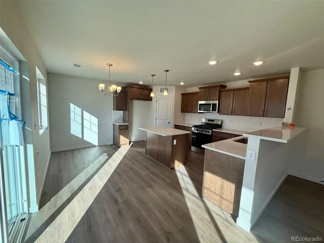 $467,376 | 727 North Clubview Street, Watkins, CO 80137