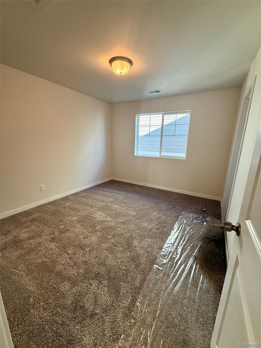 727 North Clubview Street Watkins, CO 80137 - Photo 23 of 25