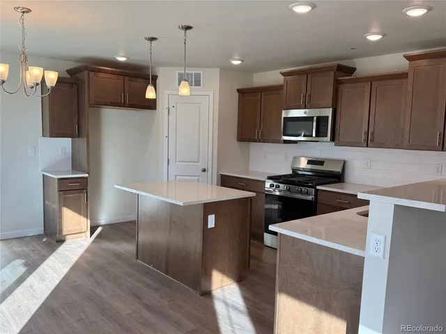 $467,376 | 727 North Clubview Street, Watkins, CO 80137