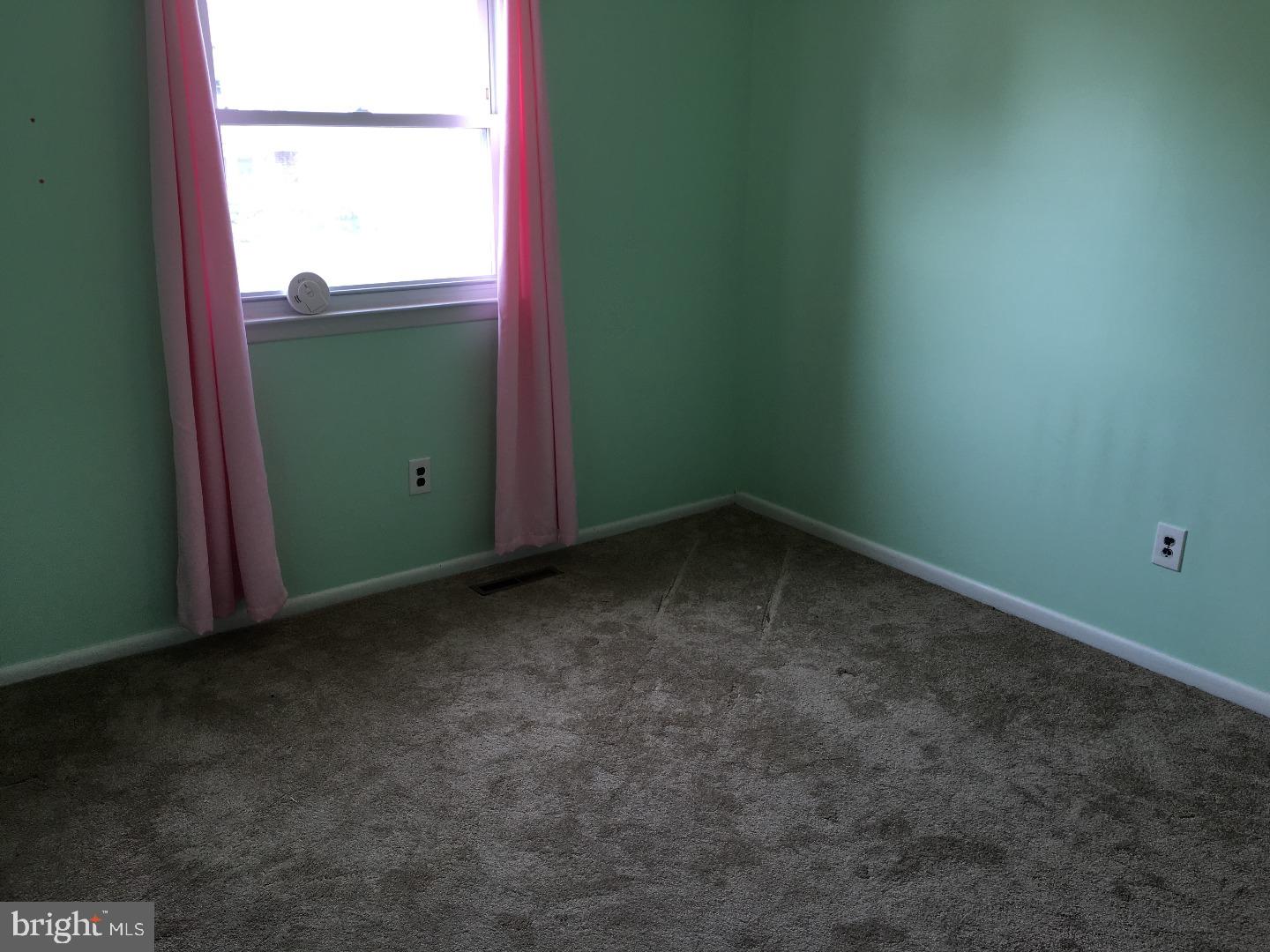 611 Arlington Road Fairless Hills, PA 19030 - Photo 20 of 24 Bedroom 3