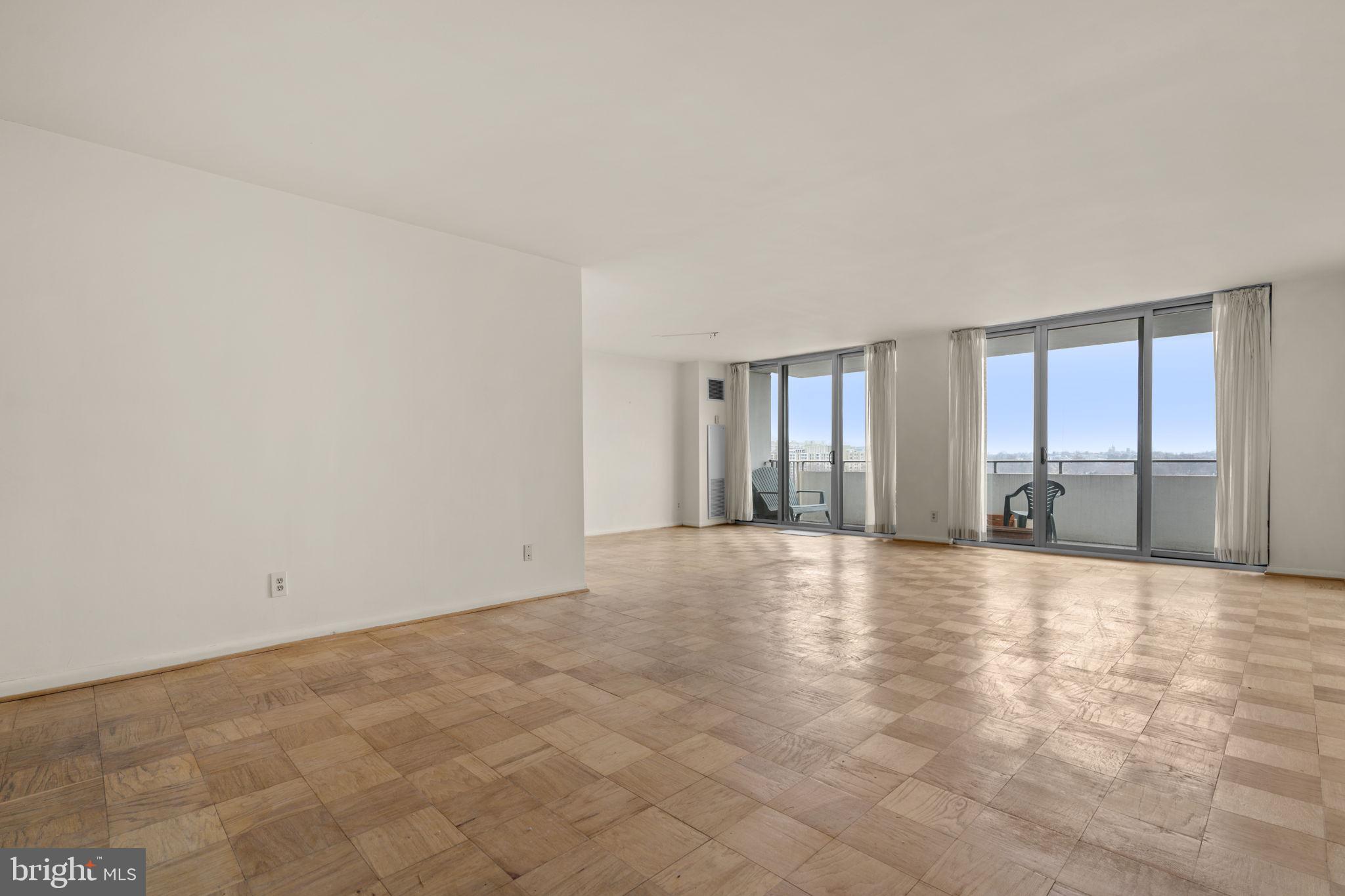 5101 River Road, Unit 1702 Bethesda, MD 20816 - Photo 24 of 24 a view of an empty room with a window