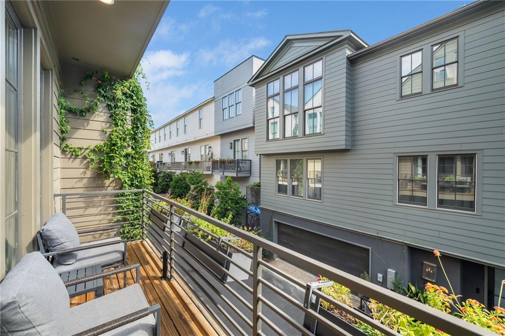 699 Eustace Street Southeast Atlanta, GA 30315 - Photo 20 of 53 a view of a building from a balcony
