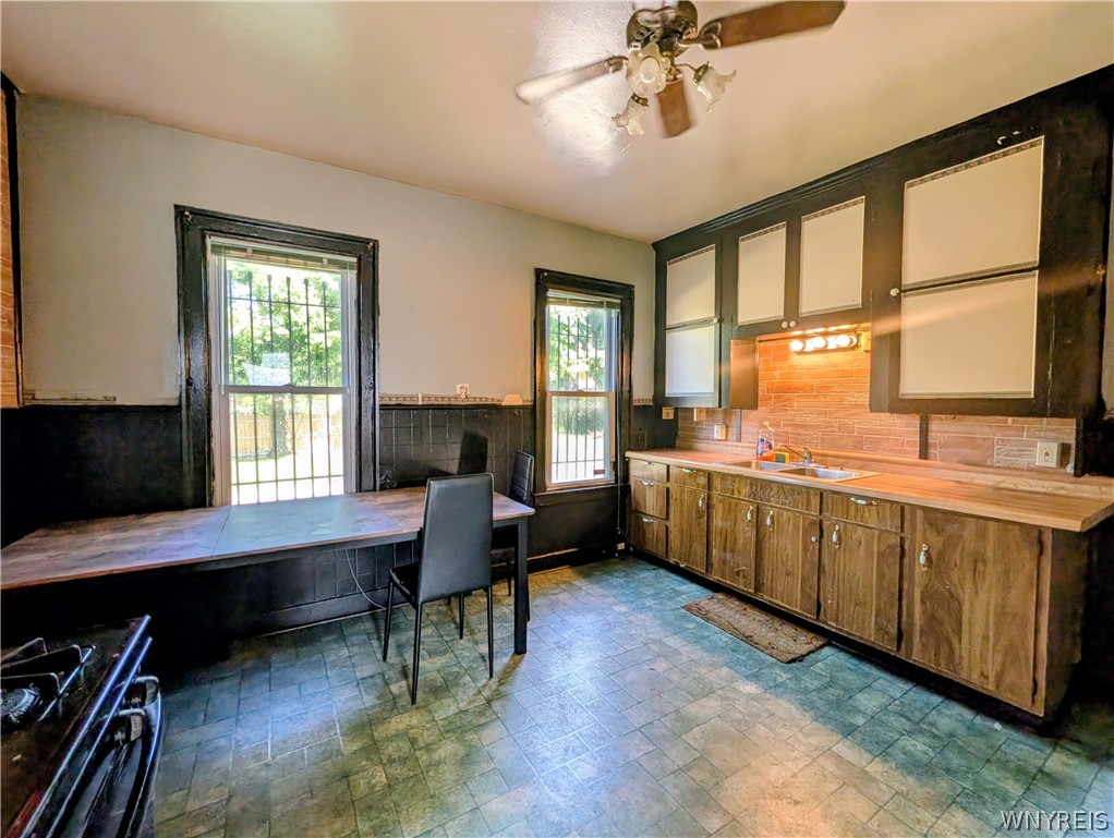 325 Box Avenue Buffalo, NY 14211 - Photo 12 of 25