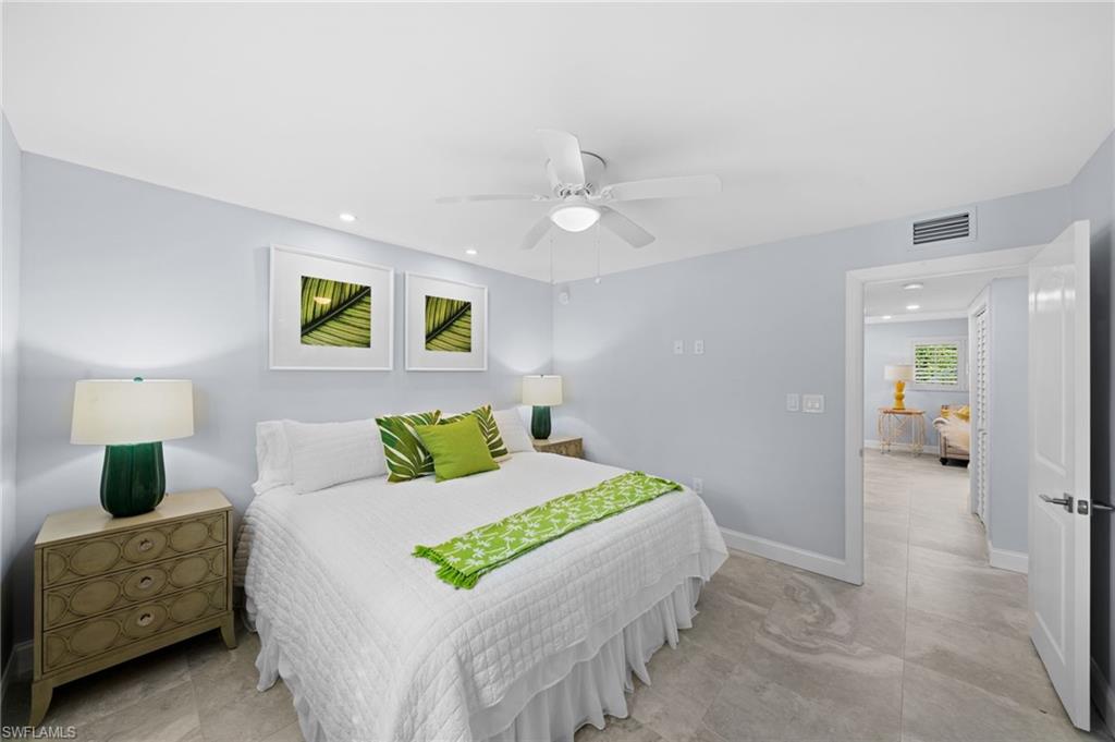 1605 Chesapeake Avenue, Unit 2 Naples, FL 34102 - Photo 17 of 29