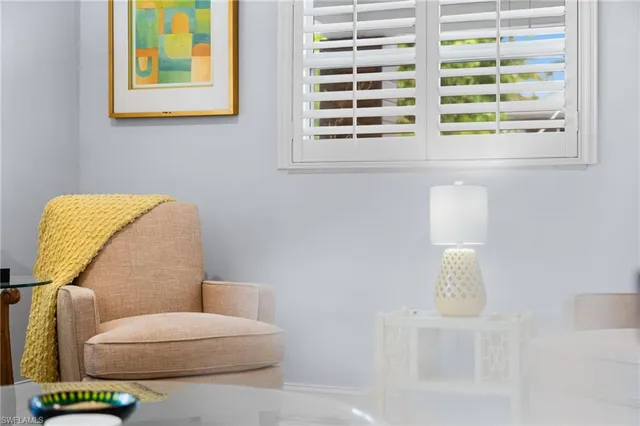 $2,000 | 1605 Chesapeake Avenue, Unit 2, Naples, FL 34102