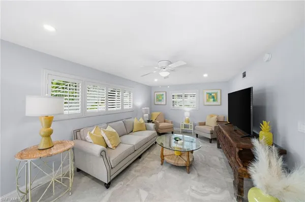 $2,300 | 1605 Chesapeake Avenue, Unit 2, Naples, FL 34102