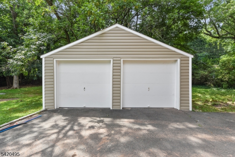 67 Dunnell Road Maplewood, NJ 07040 - Photo 12 of 16