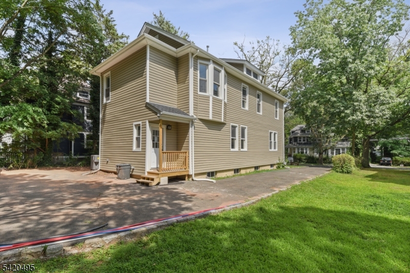 67 Dunnell Road Maplewood, NJ 07040 - Photo 13 of 16