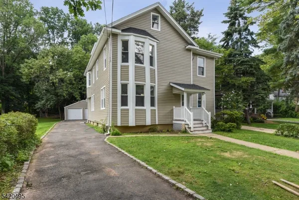 $3,750 | 67 Dunnell Road, Maplewood, NJ 07040