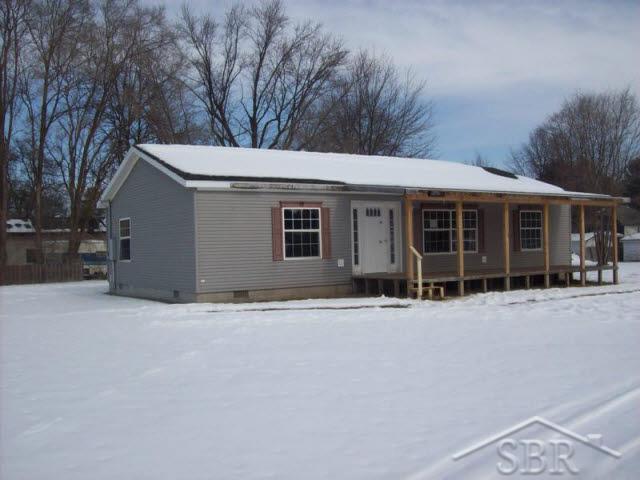 12993 Nichols Road Burt, MI 48417 - Photo 3 of 9 20061669-2.JPG