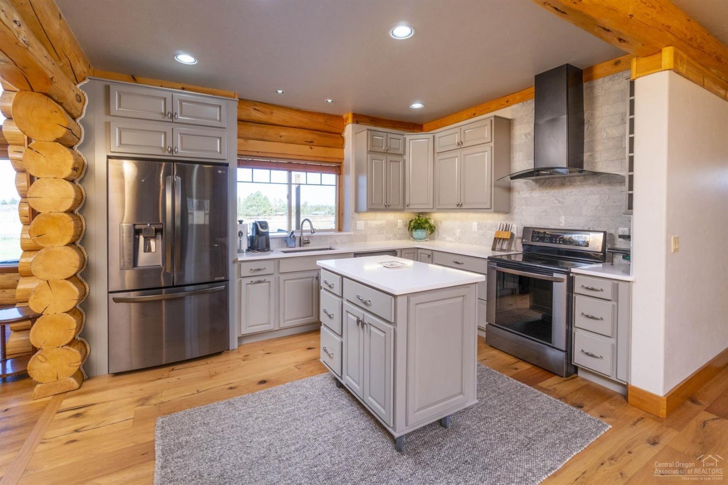 22380 McArdle Road Bend, OR 97702 - Photo 9 of 24 Additional Photo