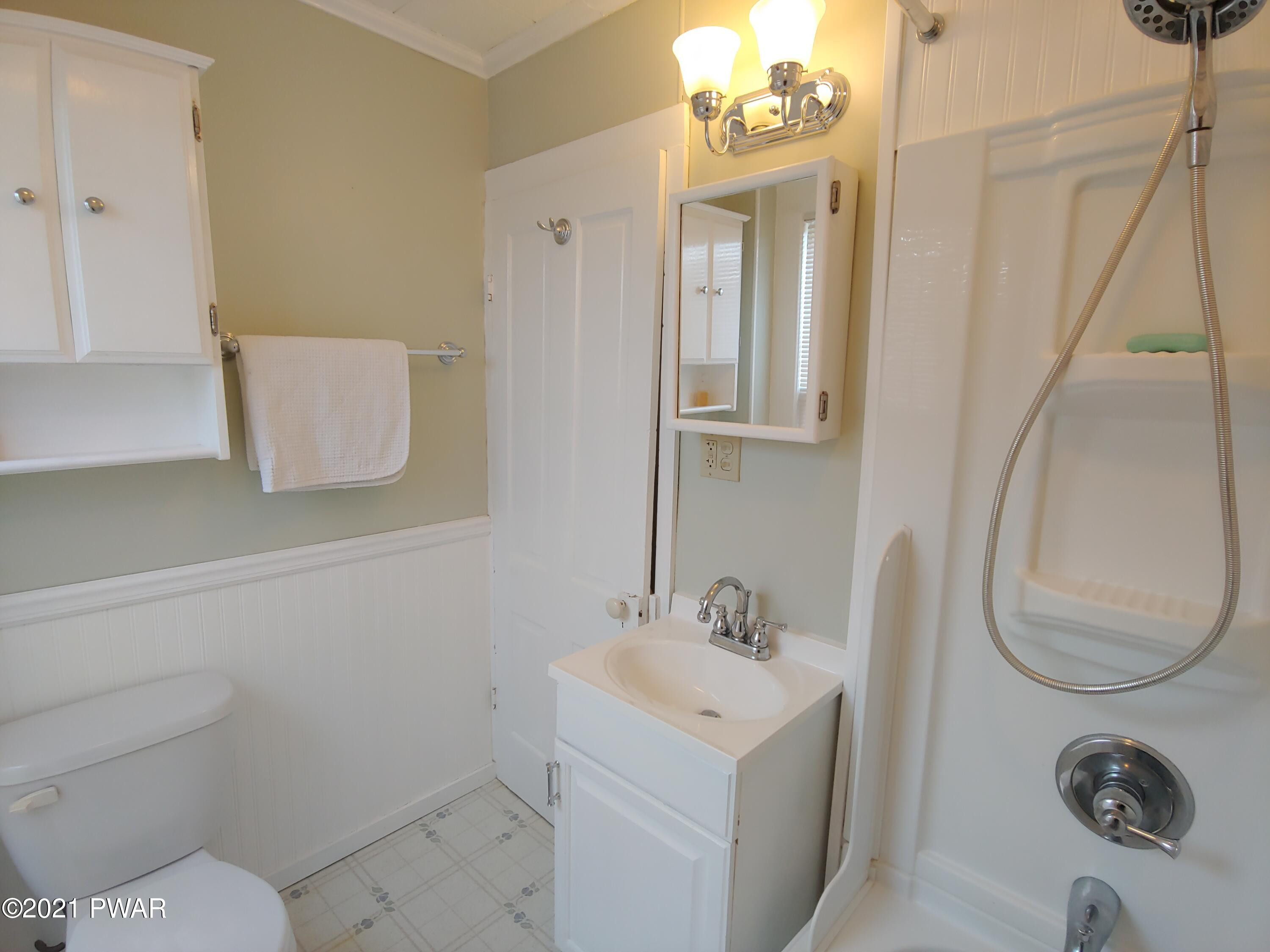 236 Ridge Street Honesdale, PA 18431 - Photo 15 of 51 Full Bathroom Upstairs