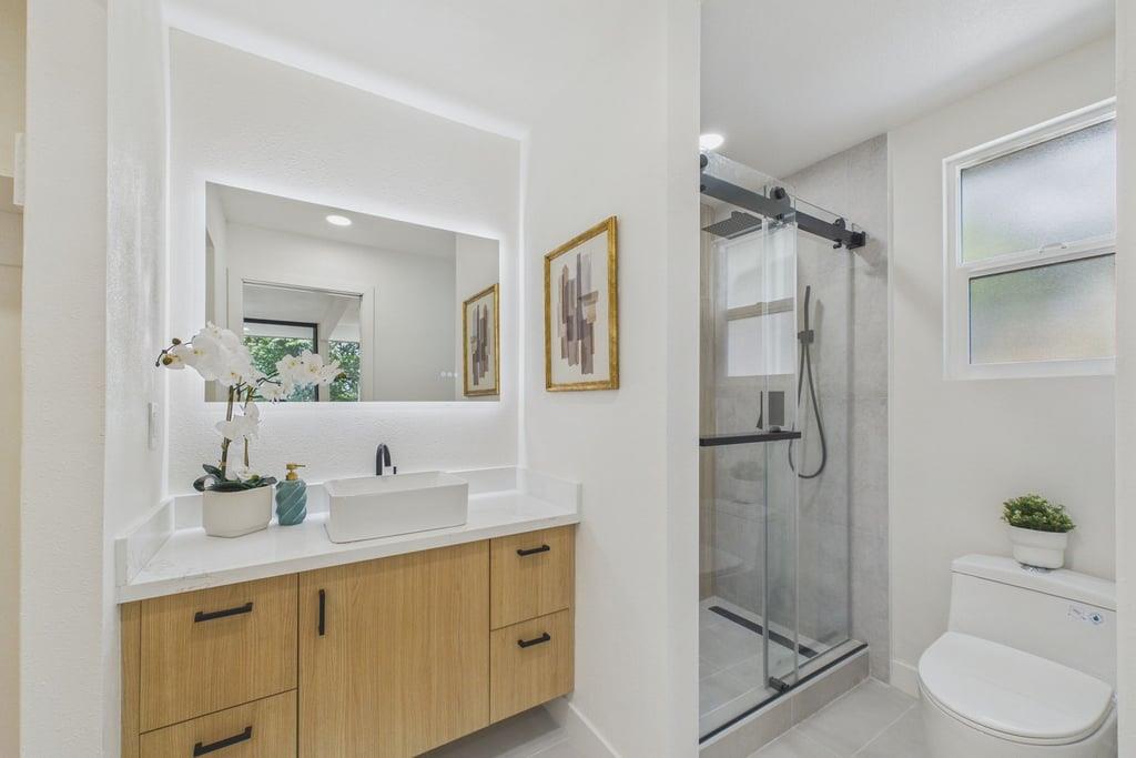 5667 Greenridge Road Castro Valley, CA 94552 - Photo 24 of 37 Gallery Image 24