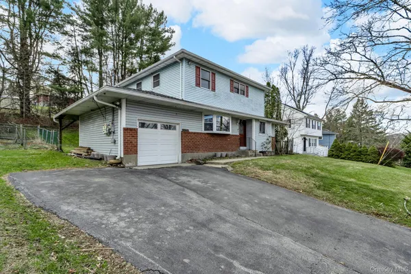 $459,000 | 2028 Oakwood Drive, Peekskill, NY 10566