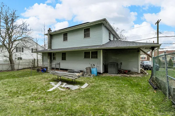 $459,000 | 2028 Oakwood Drive, Peekskill, NY 10566