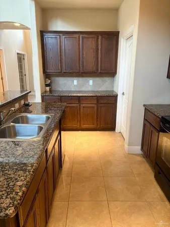 $3,200 | 3306 Plantation Grove Boulevard, Mission, TX 78572