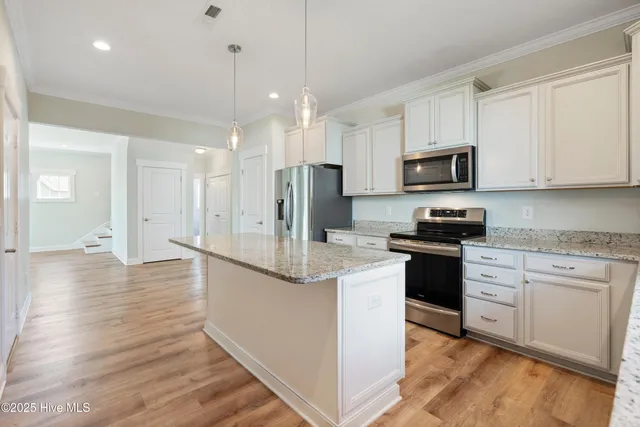 $475,000 | 108 North Lamplighters Walk, Hampstead, NC 28443