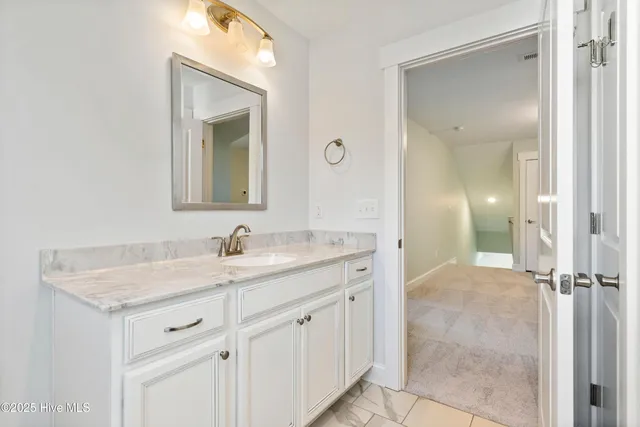 $475,000 | 108 North Lamplighters Walk, Hampstead, NC 28443