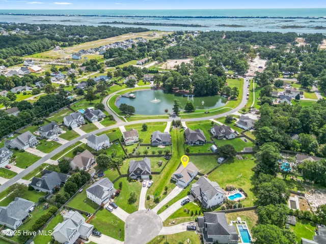 $475,000 | 108 North Lamplighters Walk, Hampstead, NC 28443