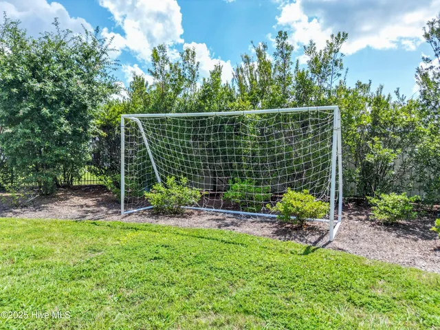 $475,000 | 108 North Lamplighters Walk, Hampstead, NC 28443