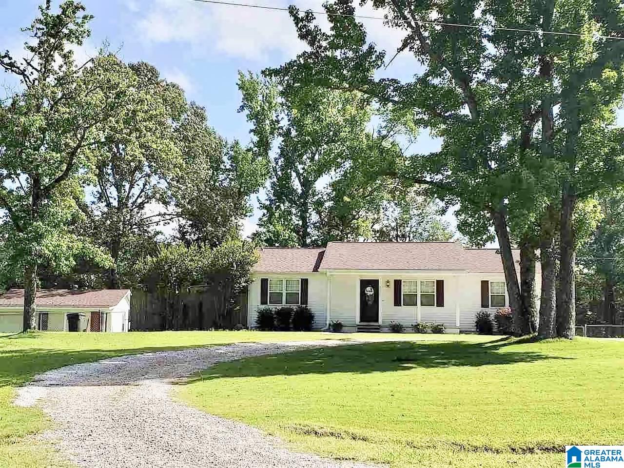 5126 County Road 754 Clanton, AL 35045 - Photo 3 of 26