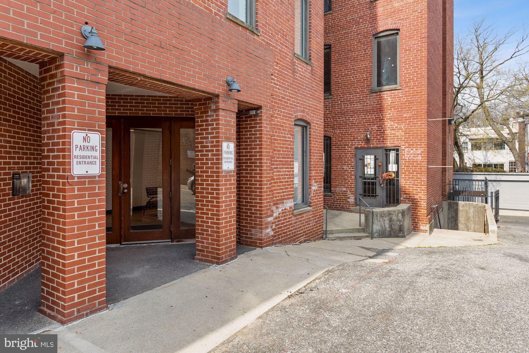 1763 Columbia Road Northwest, Unit 509 Washington, DC 20009 - Photo 2 of 39 Main Entrance