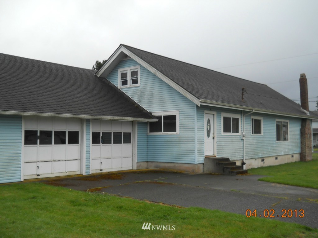 905 4th Street Cosmopolis, WA 98537 - Photo 1 of 15 Gallery Image 1