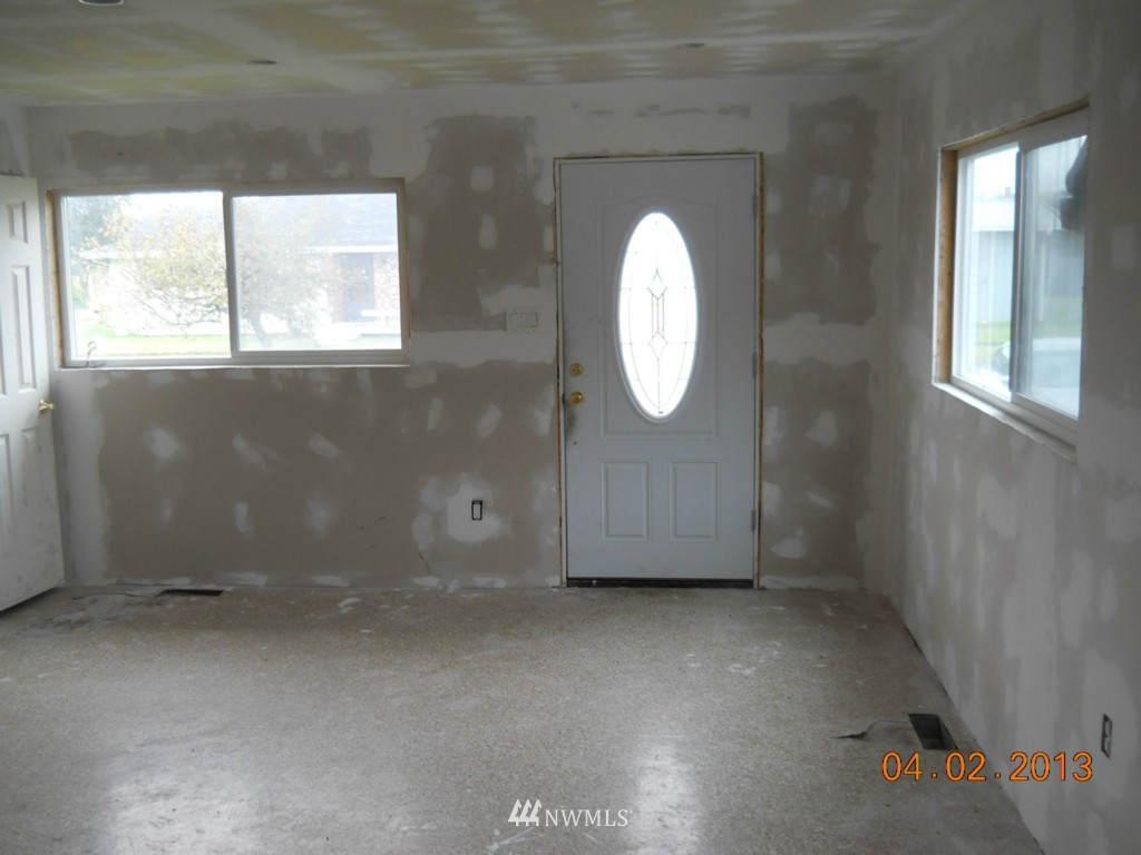 905 4th Street Cosmopolis, WA 98537 - Photo 7 of 15 Gallery Image 7