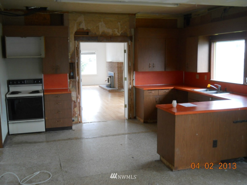 905 4th Street Cosmopolis, WA 98537 - Photo 9 of 15 Gallery Image 9