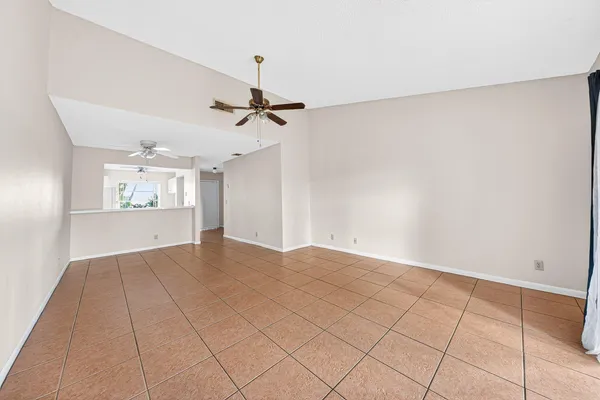 $2,200 | 108 Pinewood Court, Jupiter, FL 33458