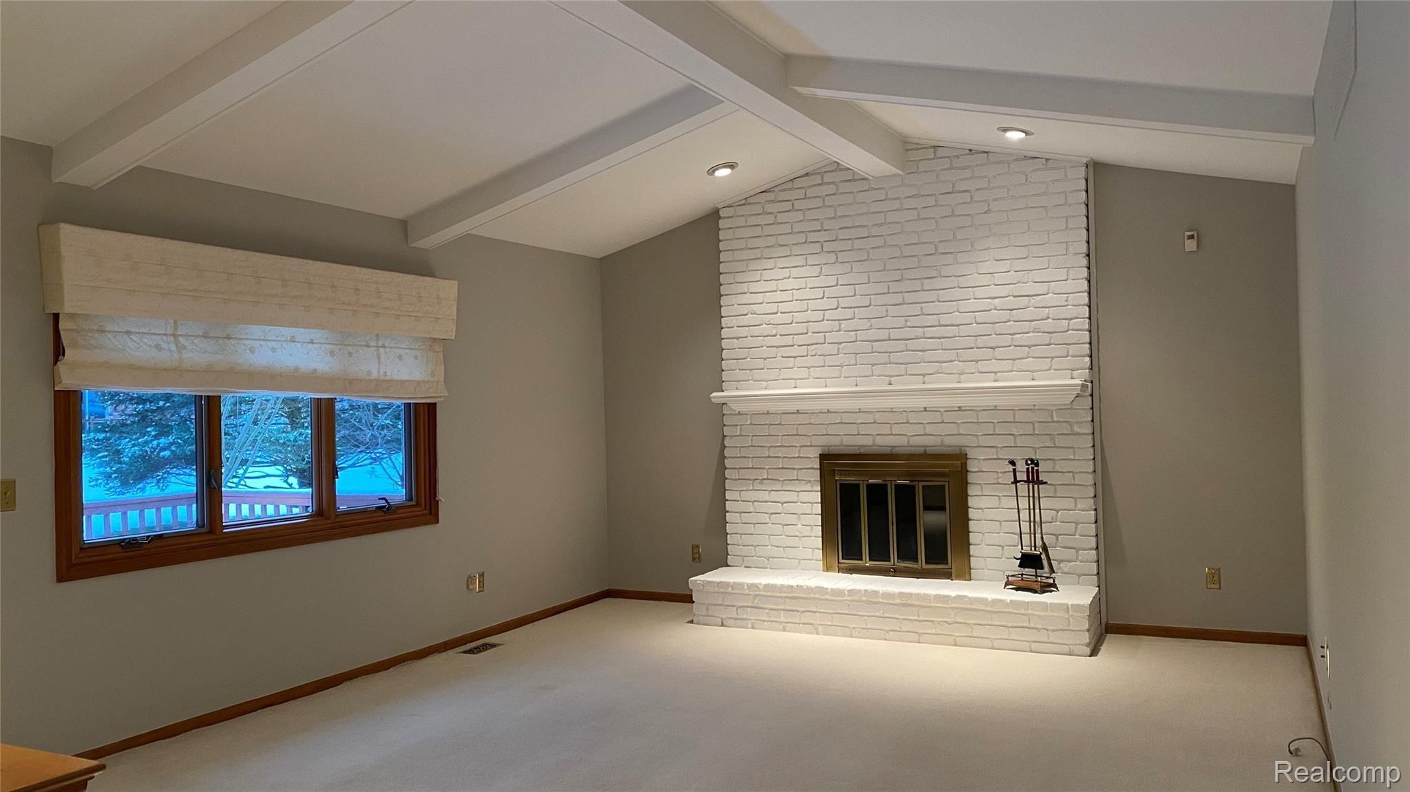 3099 Baypoint Drive Rochester, MI 48309 - Photo 2 of 32 IMG_3435.jpg