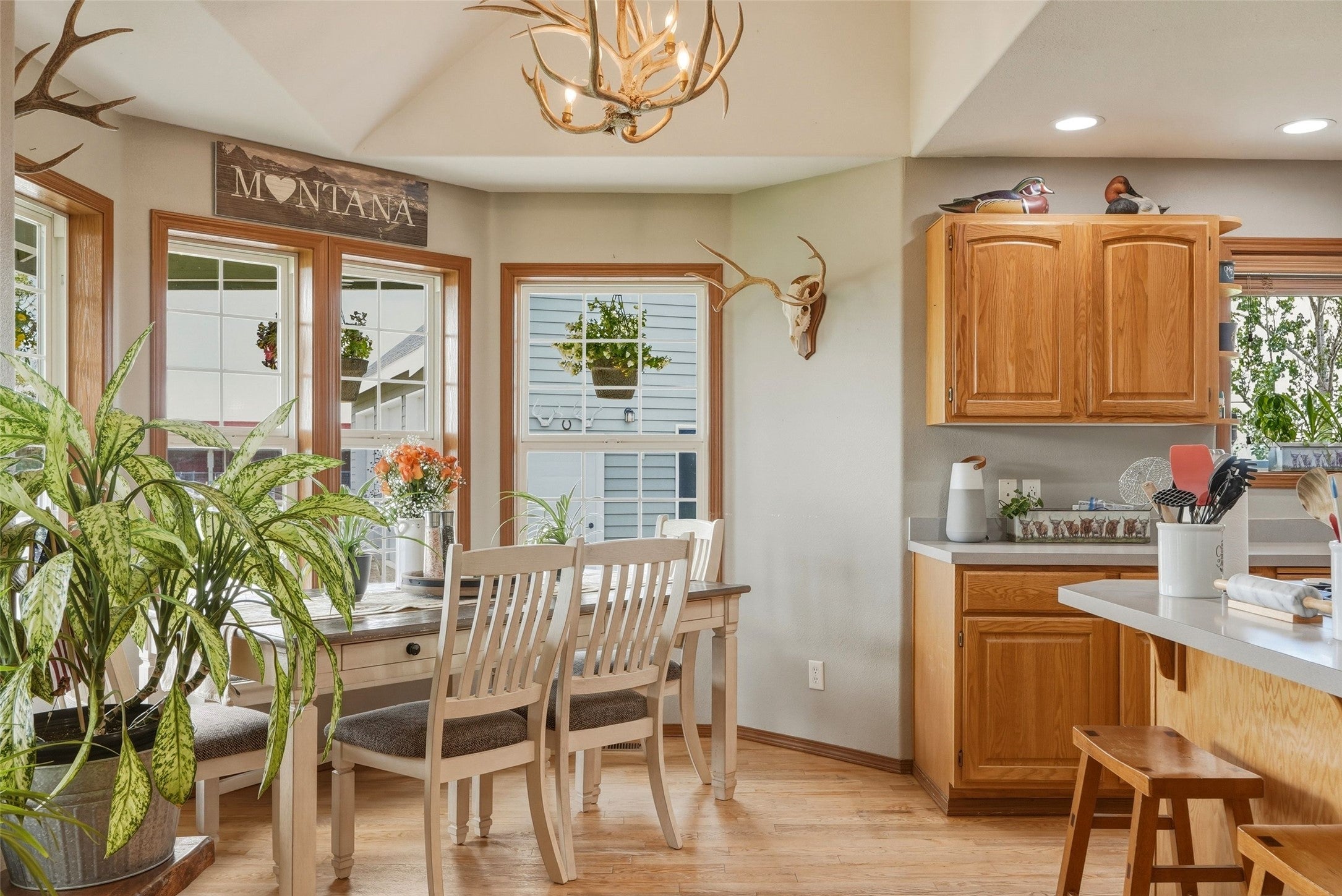 42501 Stasso Road Polson, MT 59860 - Photo 3 of 71 Gallery Image 3