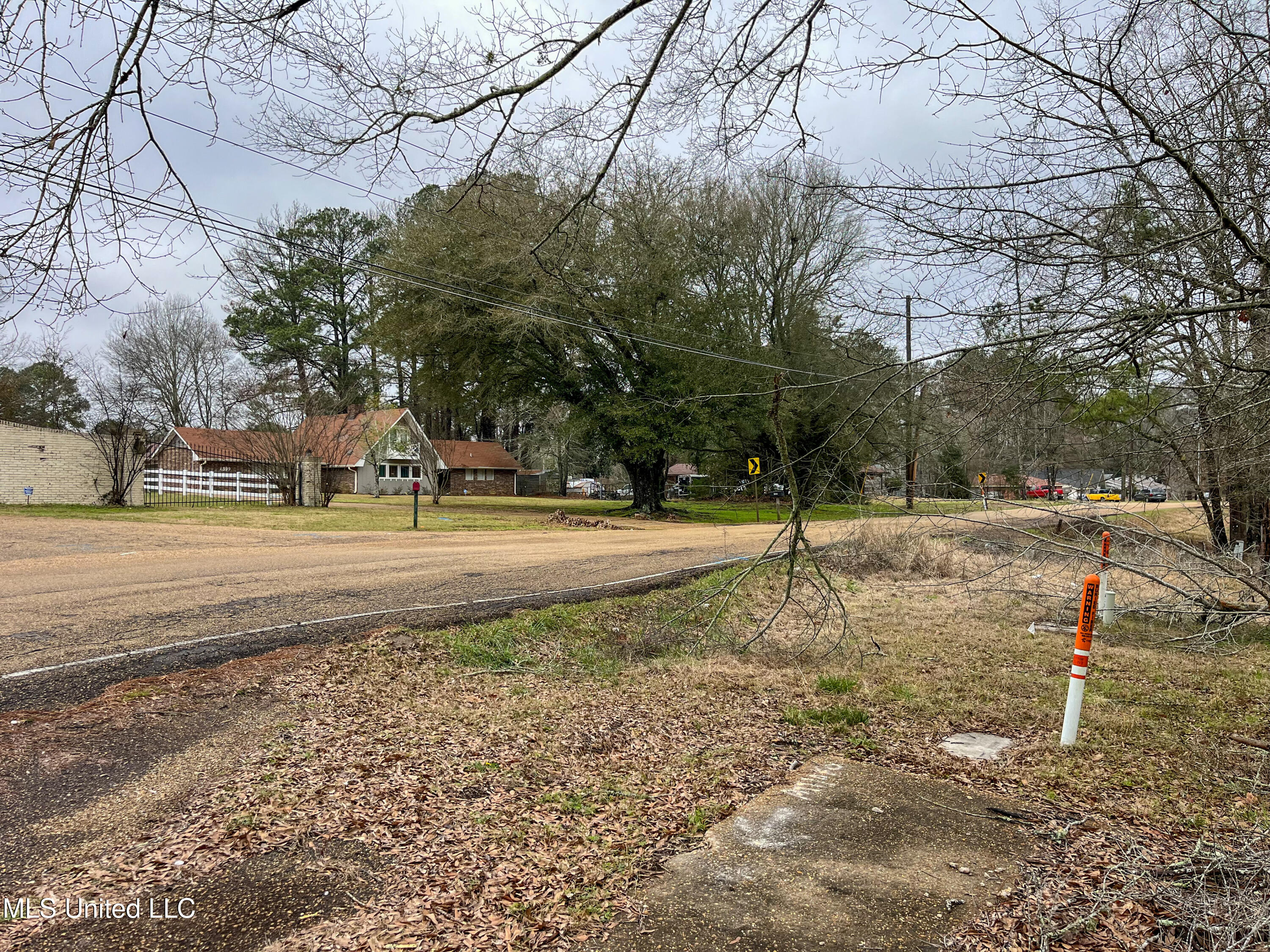 Forest Hill Road Byram, MS 39272 - Photo 19 of 28 IMG_9278