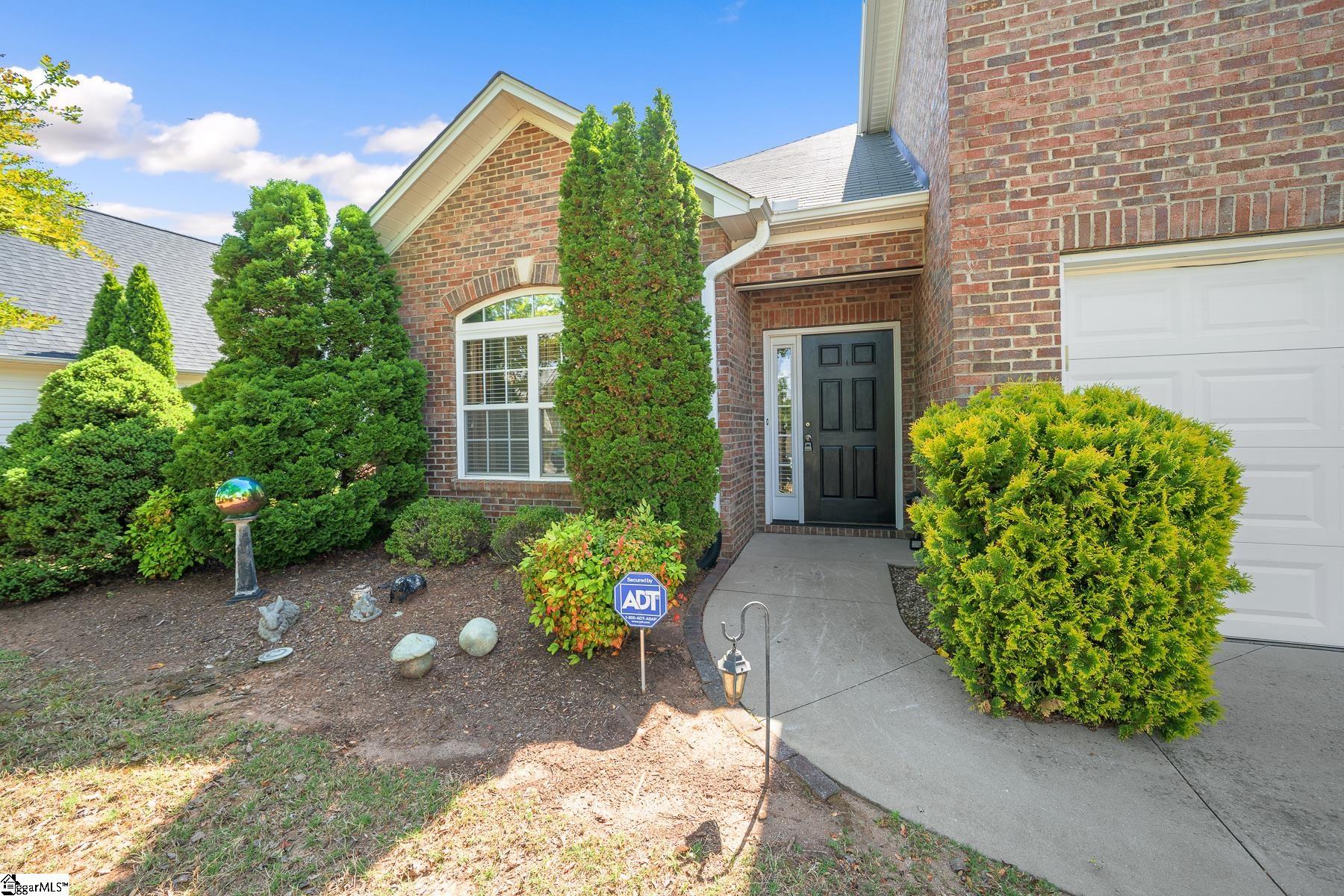 708 Center Road Taylors, SC 29687 - Photo 2 of 31 Gallery Image 2