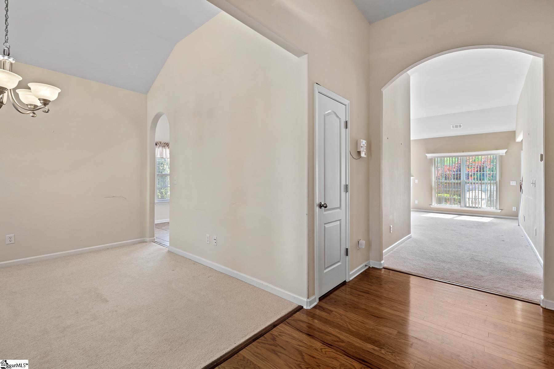 708 Center Road Taylors, SC 29687 - Photo 3 of 31 Gallery Image 3