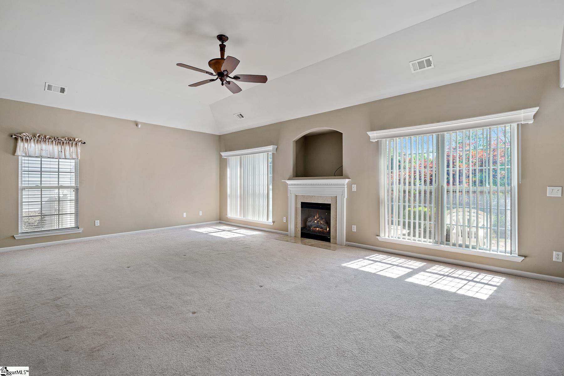 708 Center Road Taylors, SC 29687 - Photo 6 of 31 Gallery Image 6