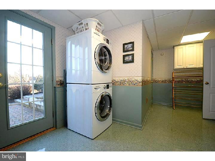 12 Lake Dr Spring Spring City, PA 19475 - Photo 22 of 25 Laundry Room