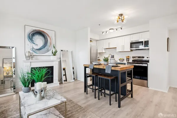 $499,000 | 8100 Oceanview Terrace, Unit 209, San Francisco, CA 94132