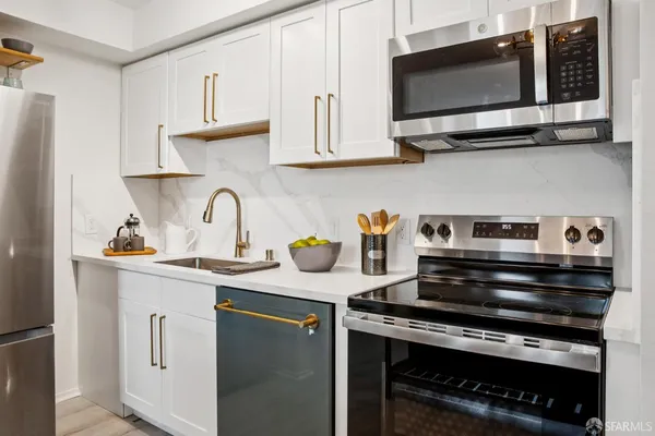$499,000 | 8100 Oceanview Terrace, Unit 209, San Francisco, CA 94132
