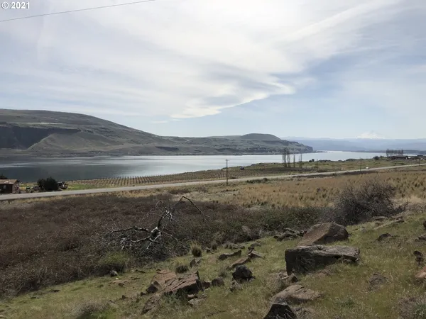 $325,000 | 14 Hwy Wishram Wa 98673, Dallesport, WA 98617