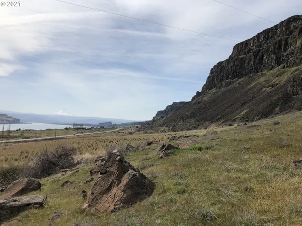 $325,000 | 14 Hwy Wishram Wa 98673, Dallesport, WA 98617