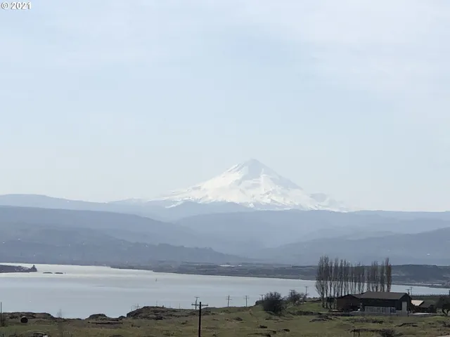 a view of ocean view with beach