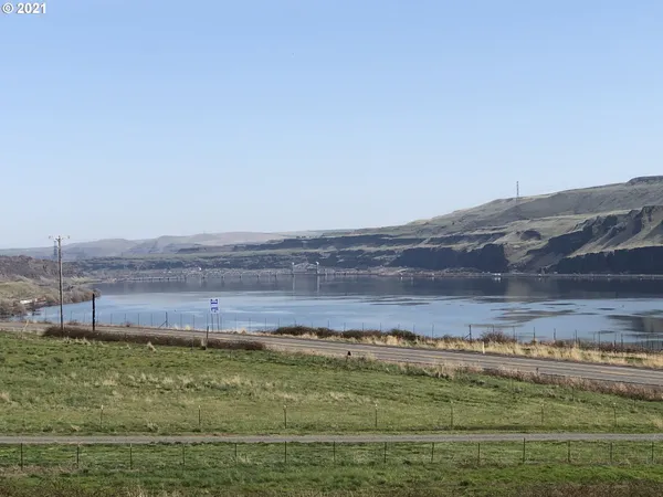 $325,000 | 14 Hwy Wishram Wa 98673, Dallesport, WA 98617
