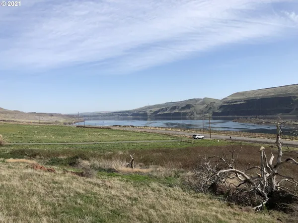 $325,000 | 14 Hwy Wishram Wa 98673, Dallesport, WA 98617