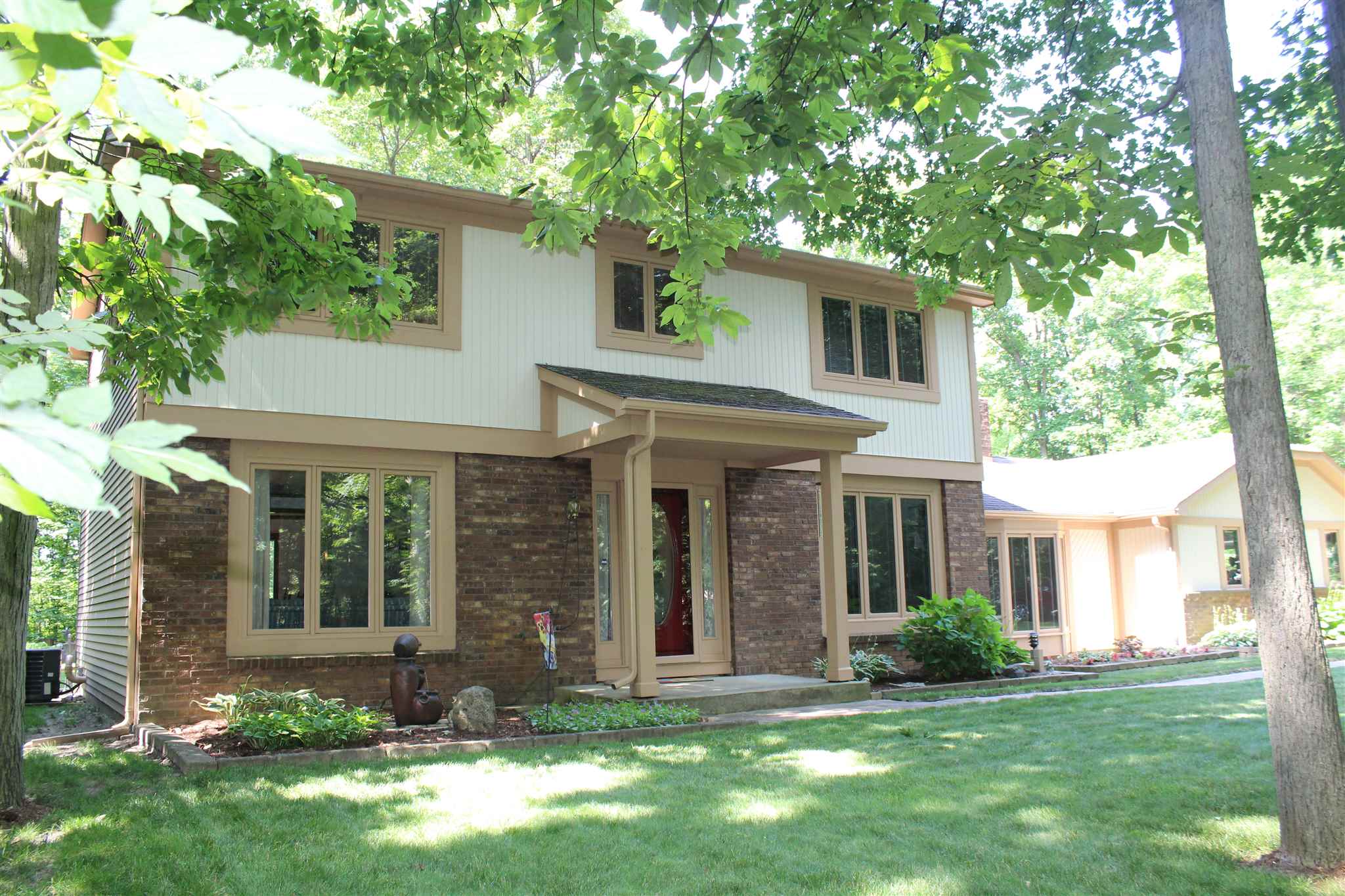 1032 Westerly Road Fort Wayne, IN 46845 - Photo 2 of 35 Gallery Image 2