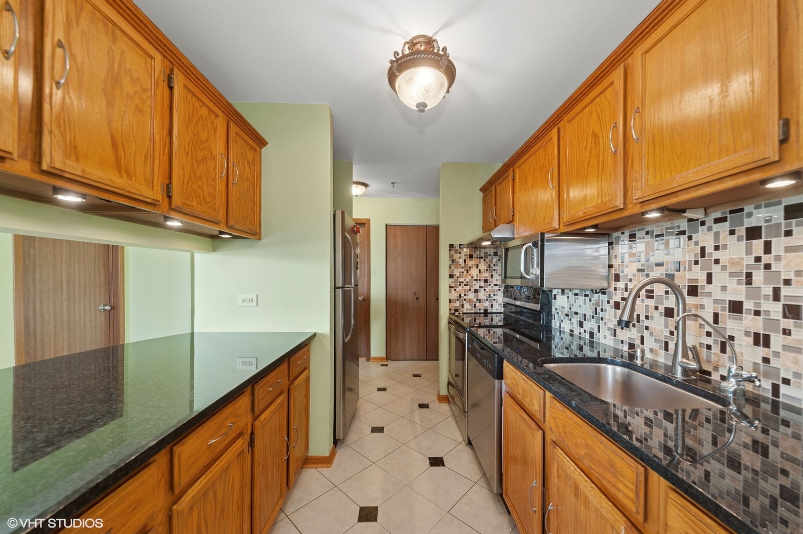 3255 Kirchoff Road, Unit 305 Rolling Meadows, IL 60008 - Photo 4 of 14 Gallery Image 4
